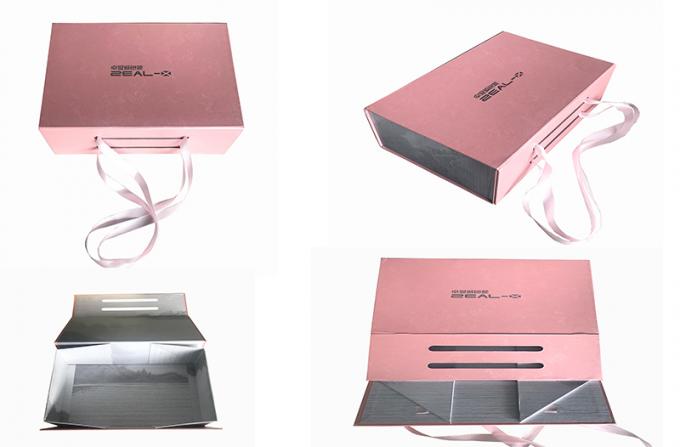 Color rosado plegable de grabación en relieve Rose de las cajas de regalo del logotipo para el empaquetado de la ropa