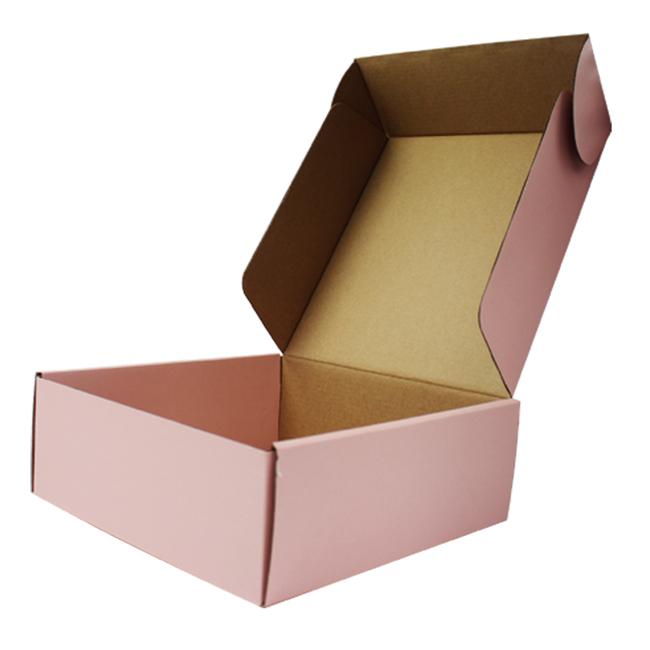 El color rosado imprimió las cajas de envío logotipo del sellado de oro de 27 de x 22 de los x 6.5cm