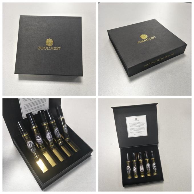 2 lados abren las cajas texturizadas negro del envoltorio para regalos del perfume modificadas para requisitos particulares con el parte movible de EVA