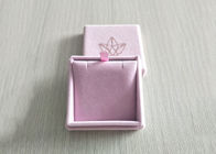 Bandeja interna del terciopelo de la caja del parte movible rígido rosado de la tapa para el OEM/el ODM del anillo de la joyería disponibles proveedor