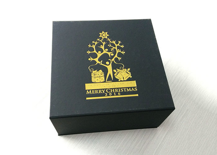 Actual caja de regalo de oro del logotipo de encargo del sellado, caja del cartón de plegamiento del negro de Navidad proveedor