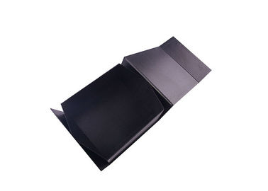 China Cajas de regalo plegables impresas logotipo ULTRAVIOLETA del cartón, cajas de regalo negras con las tapas fábrica