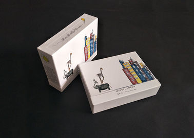 China Modelo colorido que imprime la caja rígida con los libros del folleto de la tapa que empaquetan resbalando el cajón fábrica